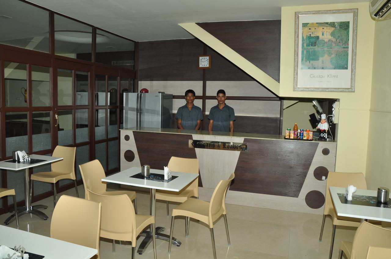 The Naagaa Residency Kanchipuram Eksteriør bilde