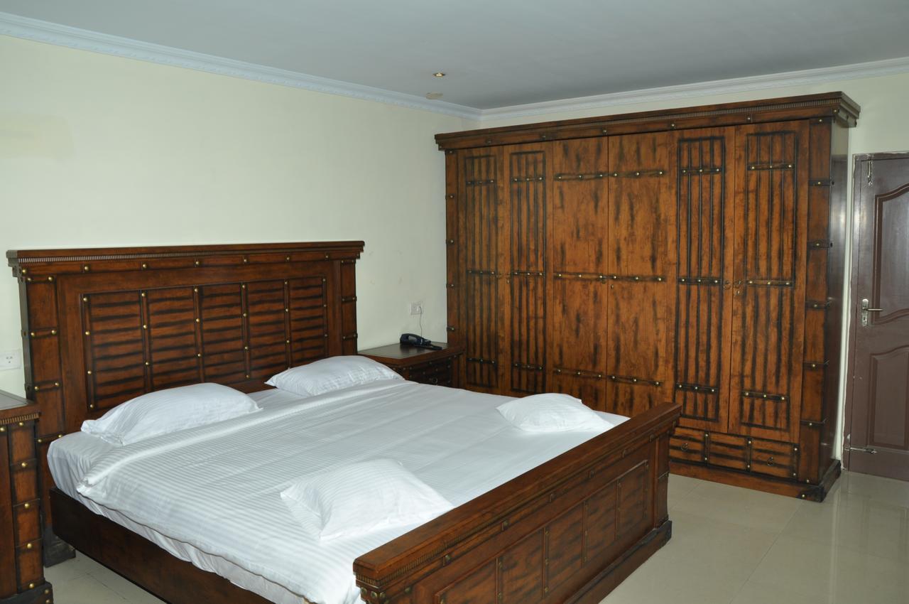 The Naagaa Residency Kanchipuram Eksteriør bilde